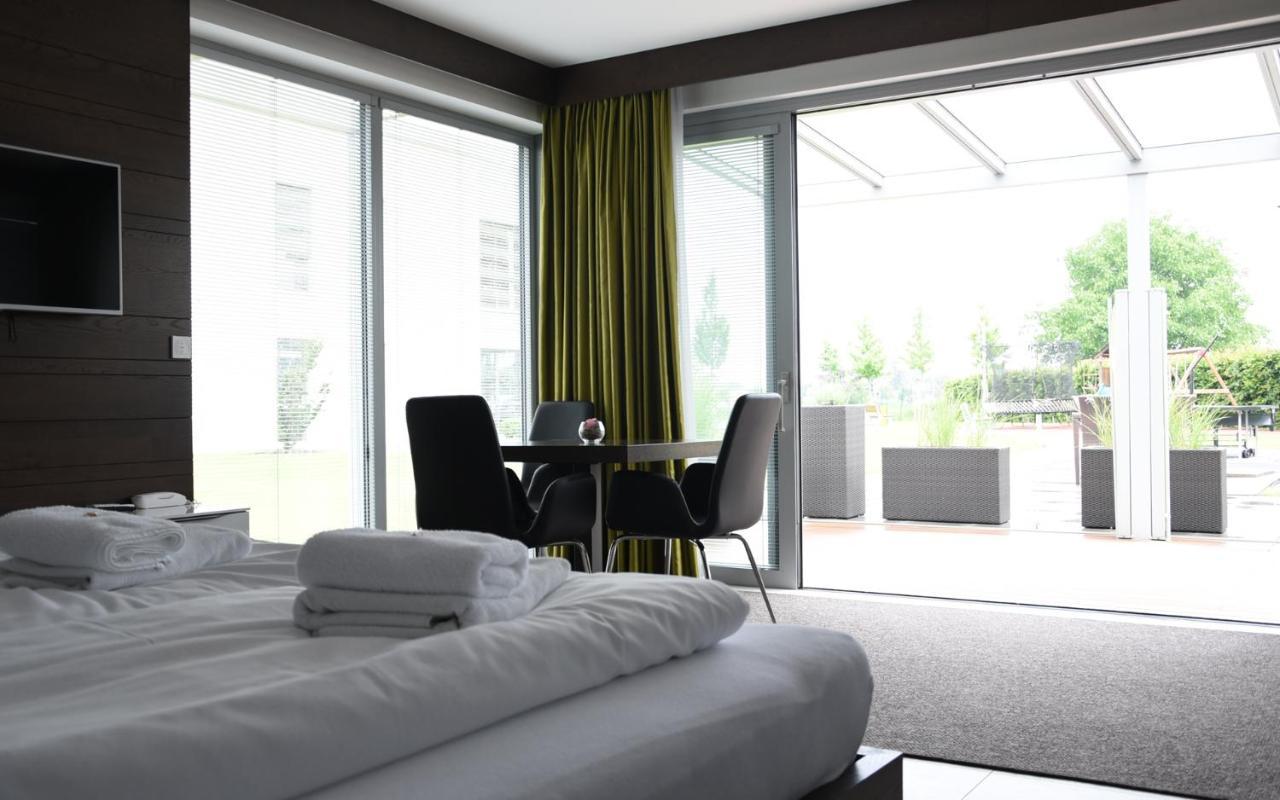 Hotel Harmony Medical & Wellness-Free Parking, 1,8Km From The Center Kromeriz Luaran gambar
