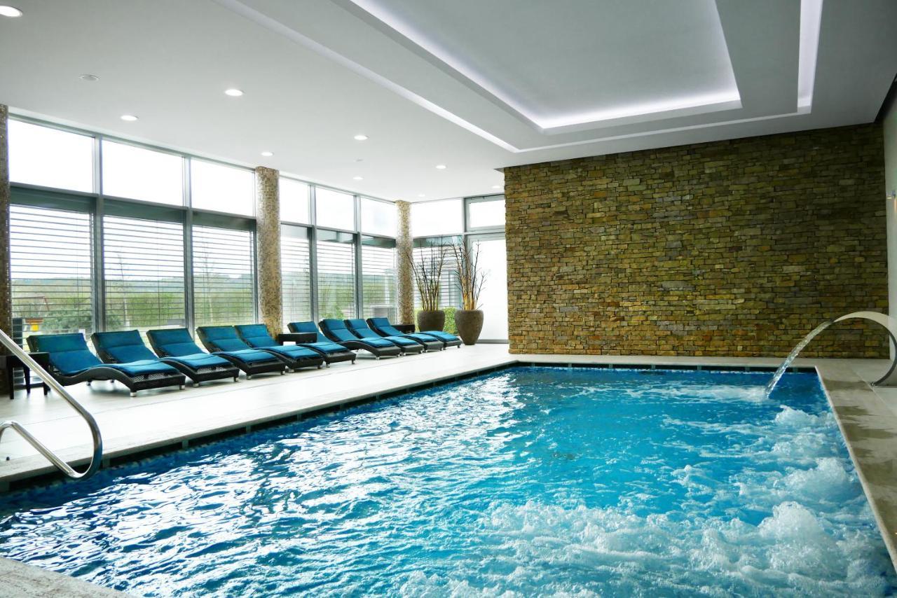 Hotel Harmony Medical & Wellness-Free Parking, 1,8Km From The Center Kromeriz Luaran gambar