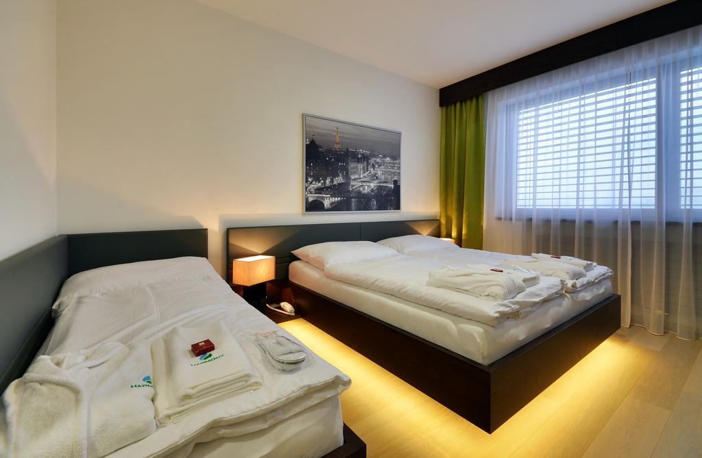 Hotel Harmony Medical & Wellness-Free Parking, 1,8Km From The Center Kromeriz Bilik gambar